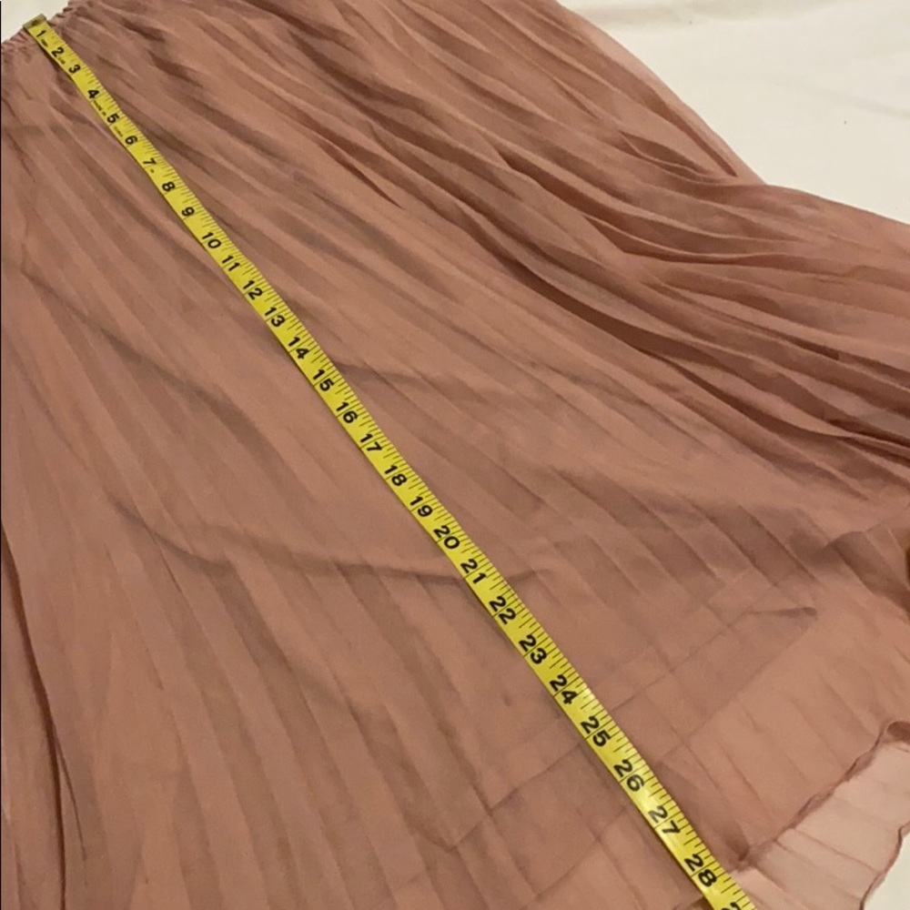 H&M Dusty Pink, Pleated Gauze Skirt, GUC - Picture 3 of 5